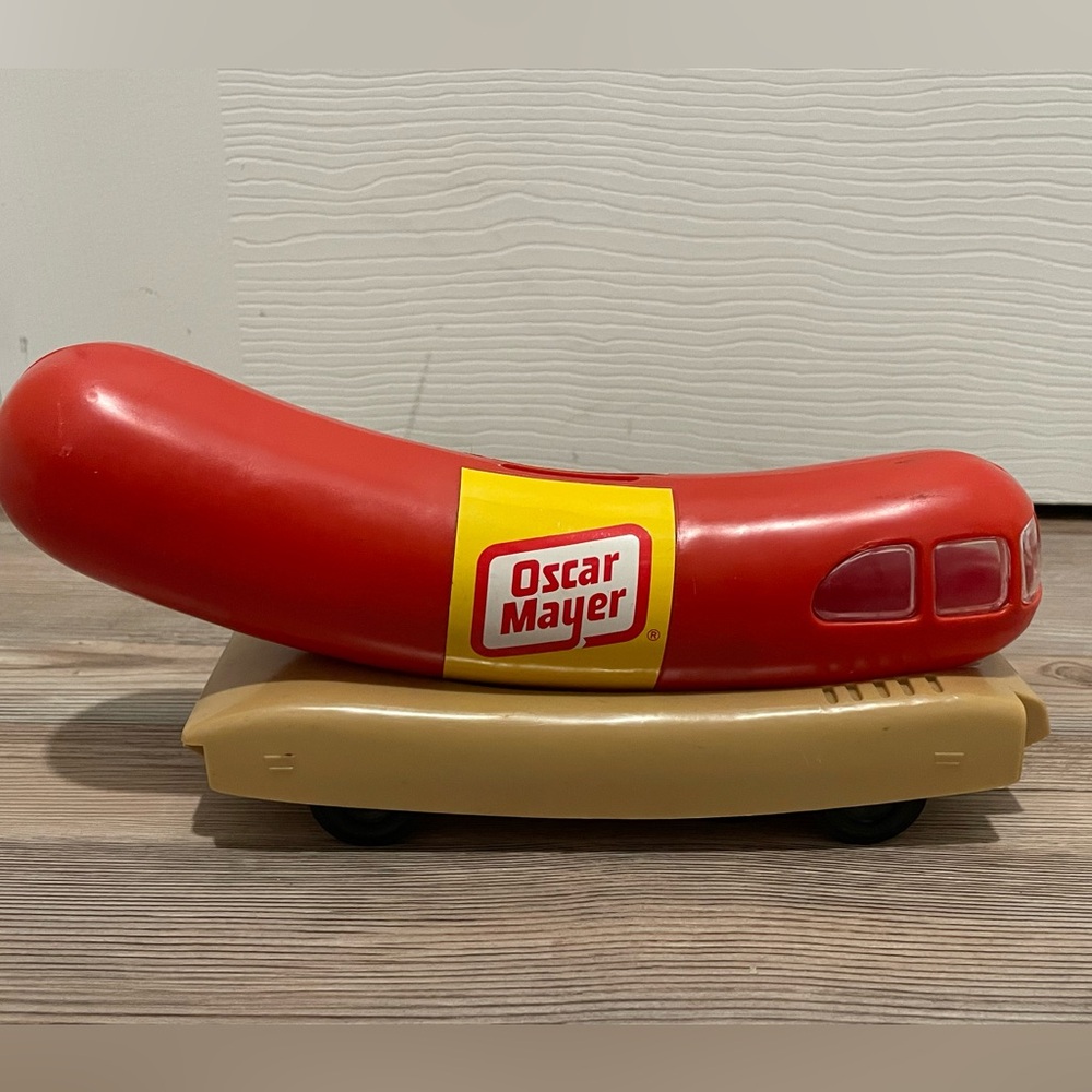 Oscar Mayer Weiner Mobile Bank